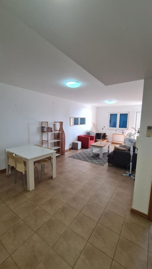 Irish Apartment Complex بودفا المظهر الخارجي الصورة