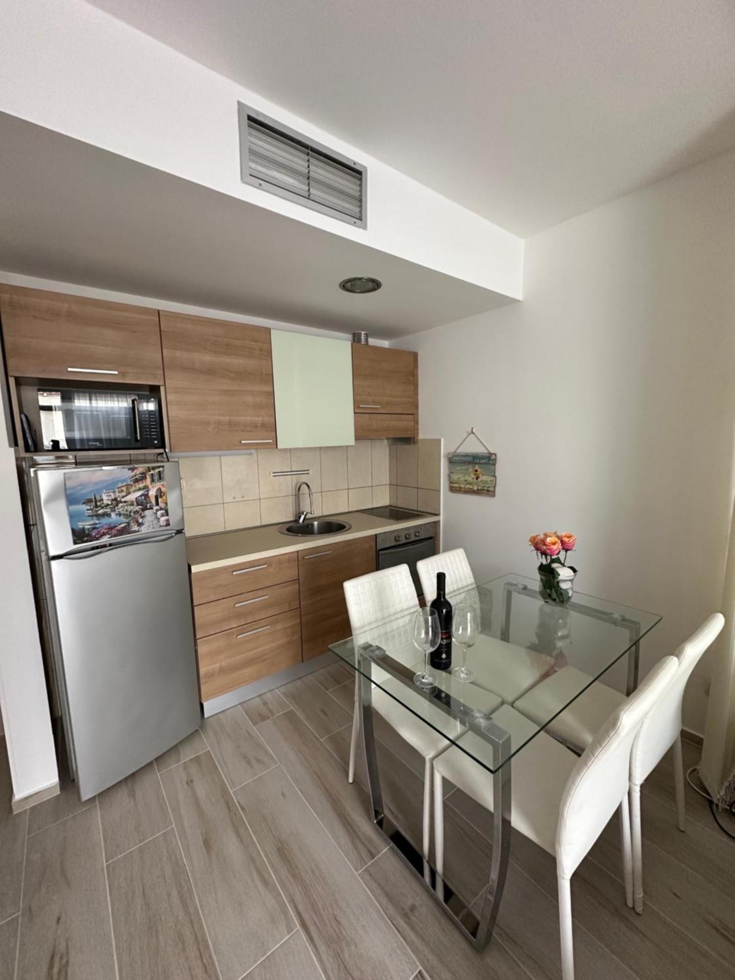 Irish Apartment Complex بودفا المظهر الخارجي الصورة